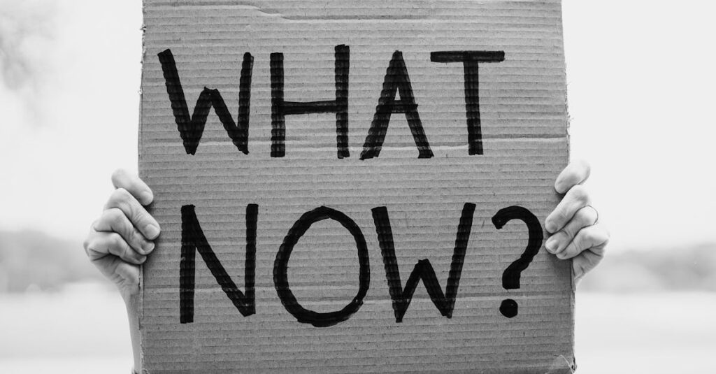 What is Your Favorite Question to Ask Someone? 100+ Conversation Starters